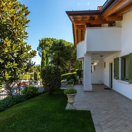 Ville Villa *